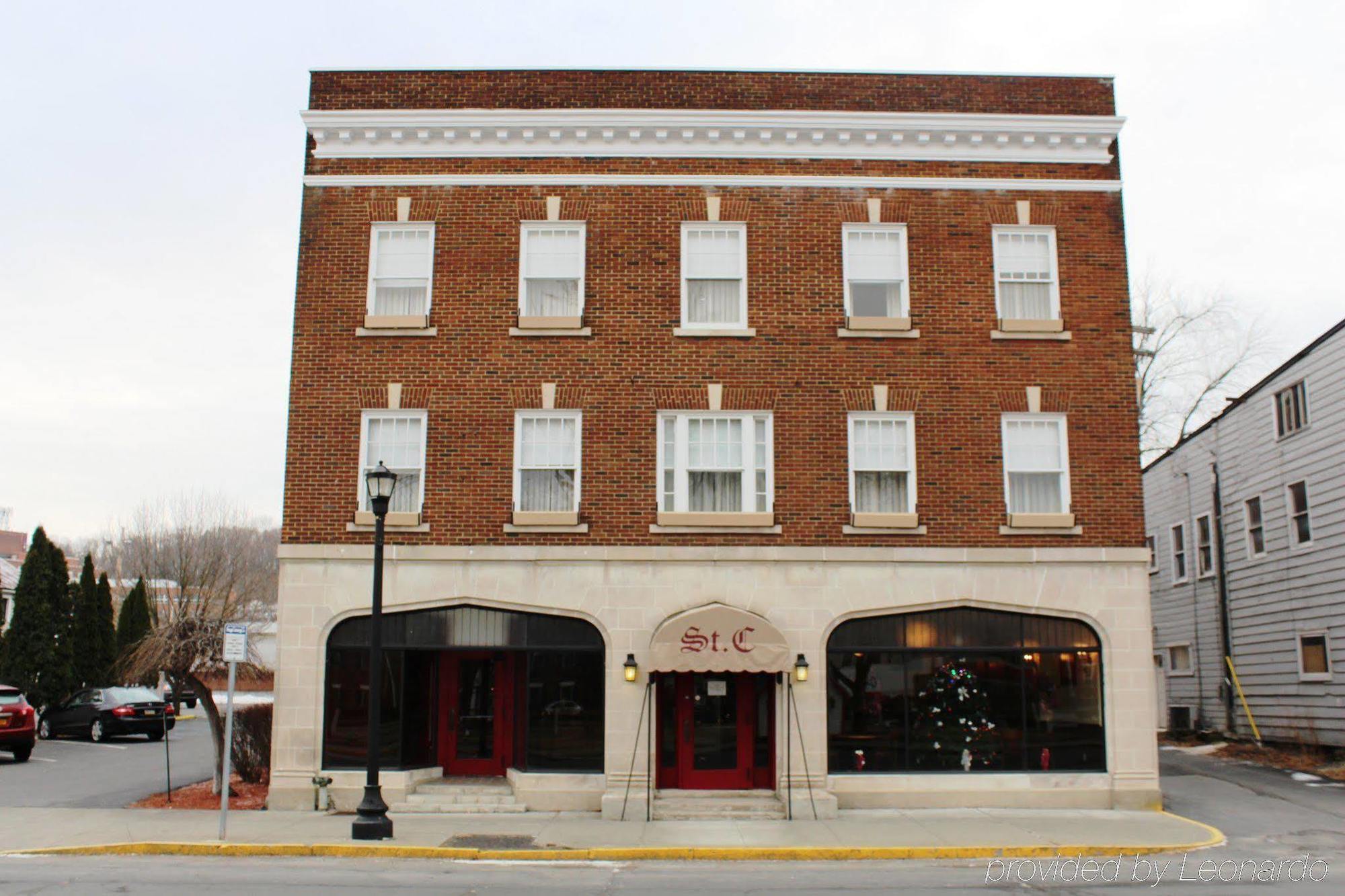 St Charles Hotel Downtown Hudson Exterior foto